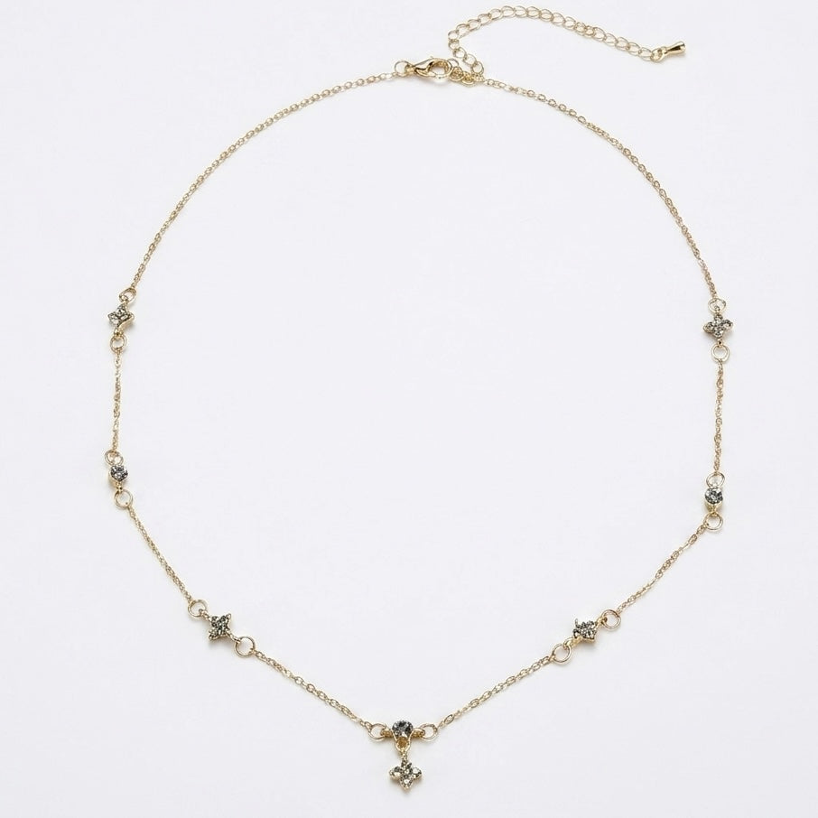 18K フラワー ステーション ネックレス